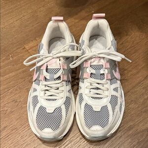 Nike Women's Pink and Gray Sneakers